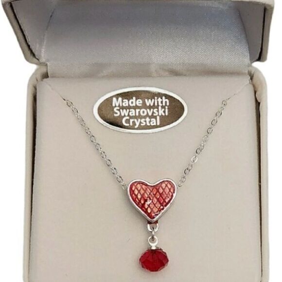🎁heart shaped Swarovski Crystal Ruby red necklace pendant 💥 - Picture 4 of 7
